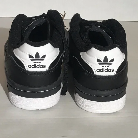 --Adidas RIVALRY LOW-- Black and White--             Size 6--Brand New with Tag- - Picture 5 of 11